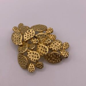 Vintage Signed Tortolani gold tone cactus brooch